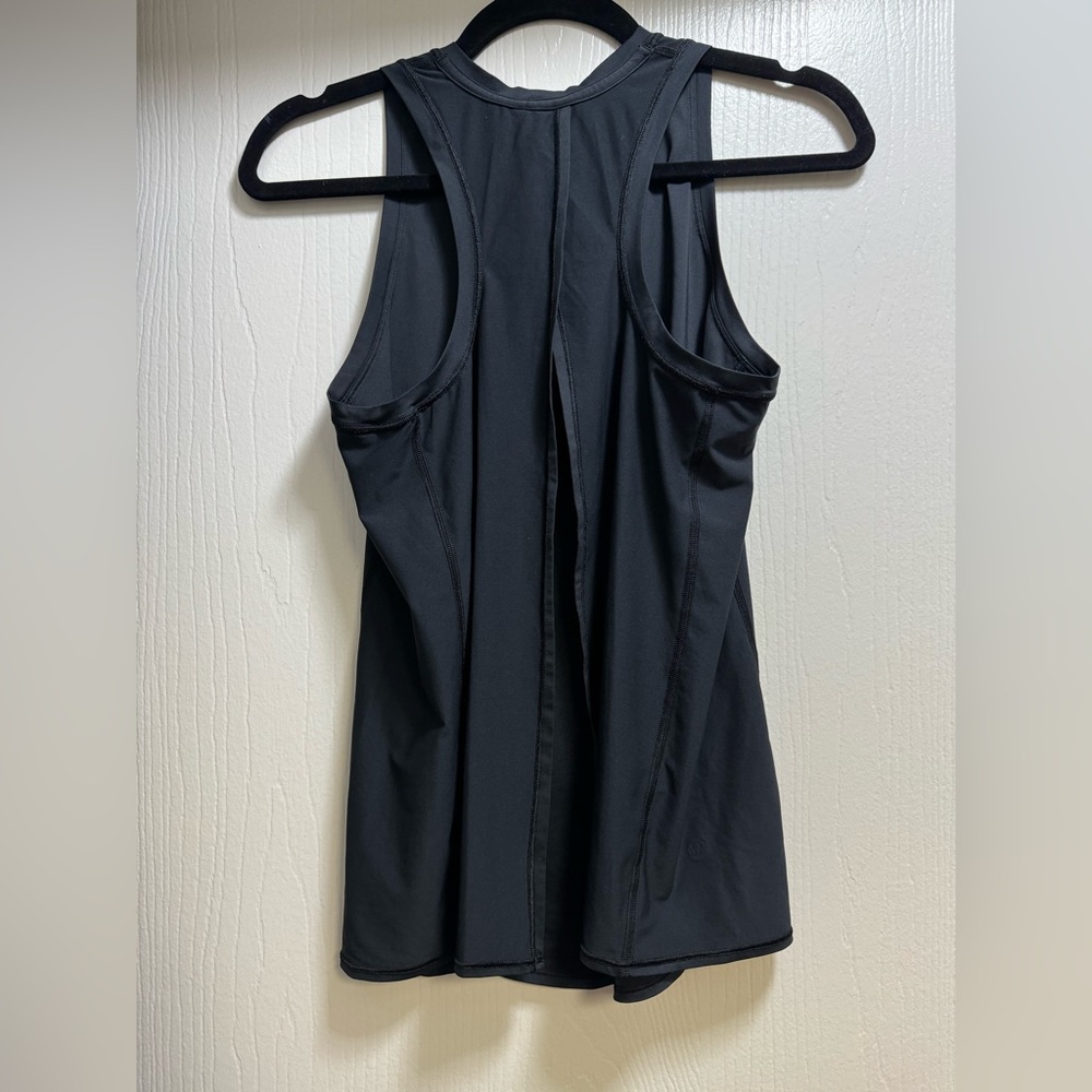 Lululemon tank top all tied up. Open back - Picture 3 of 4